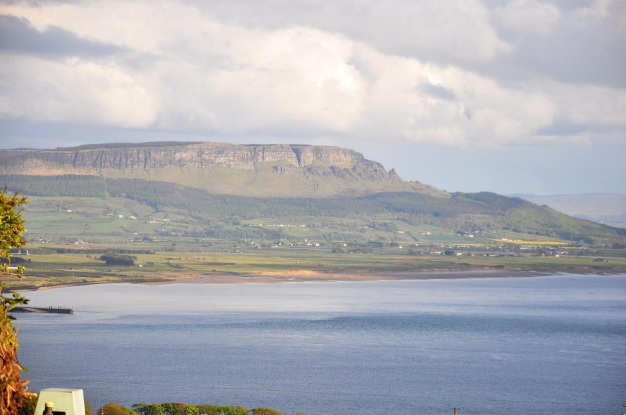 Foyle View Cabin Hotel Greencastle  Exterior photo